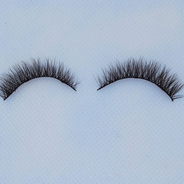 Gentle – VIP Vegan Lashes - Image 4
