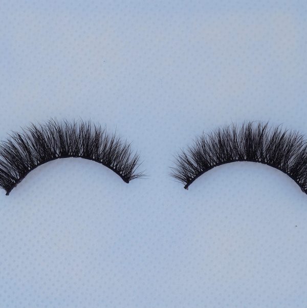 Natural – Superfine VIP Vegan Lashes - Image 3